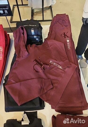 Новый костюм Calvin Klein оригинал из США