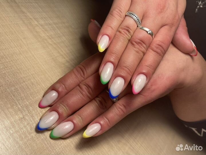 Мастер маникюра наращивание ногтей