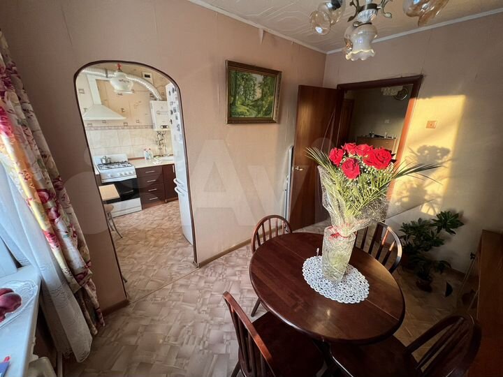 3-к. квартира, 61 м², 4/5 эт.