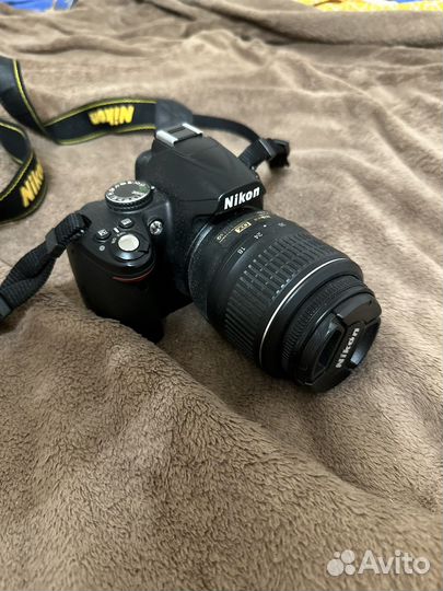 Зеркальный фотоаппарат nikon d3000
