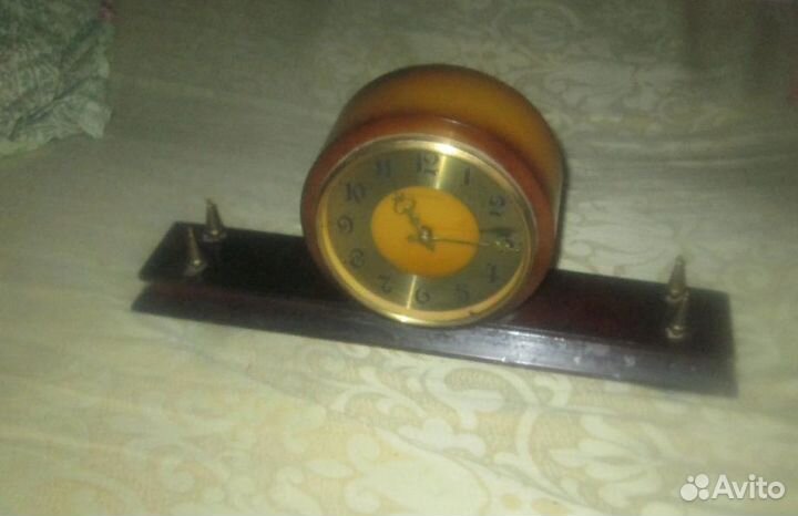 Часы СССР -Весна