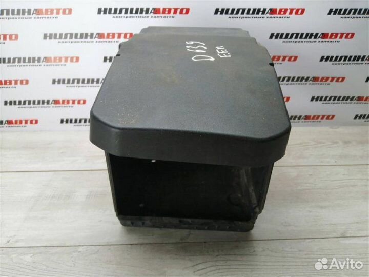 Корпус акб Ford Focus 2 1.8 2007