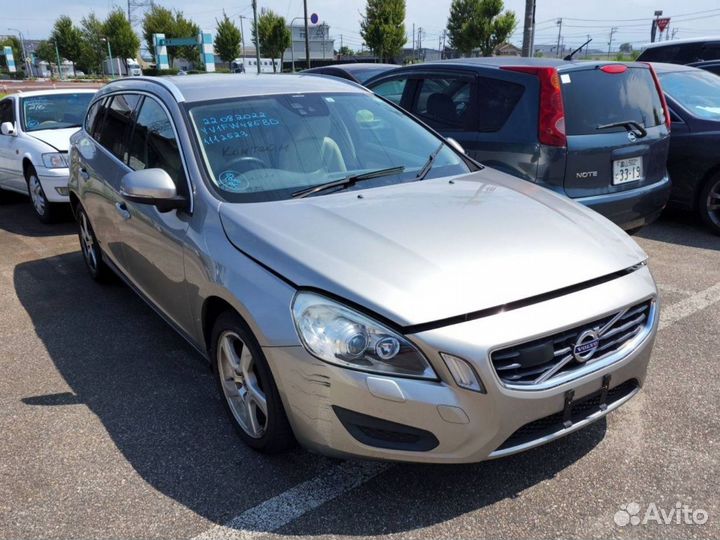 В разбор из Японии Volvo V60 FW45 B4164 T3 1.6
