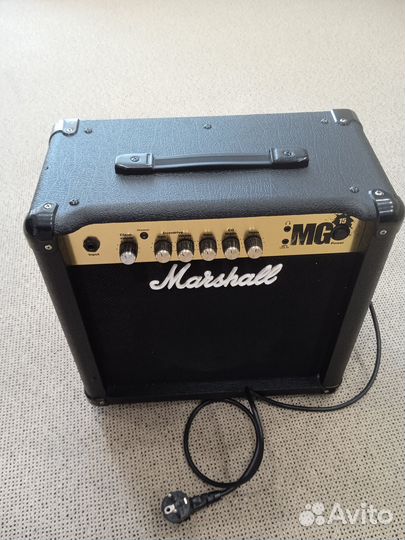 Гитарный комбоусилитель Marshall MG15