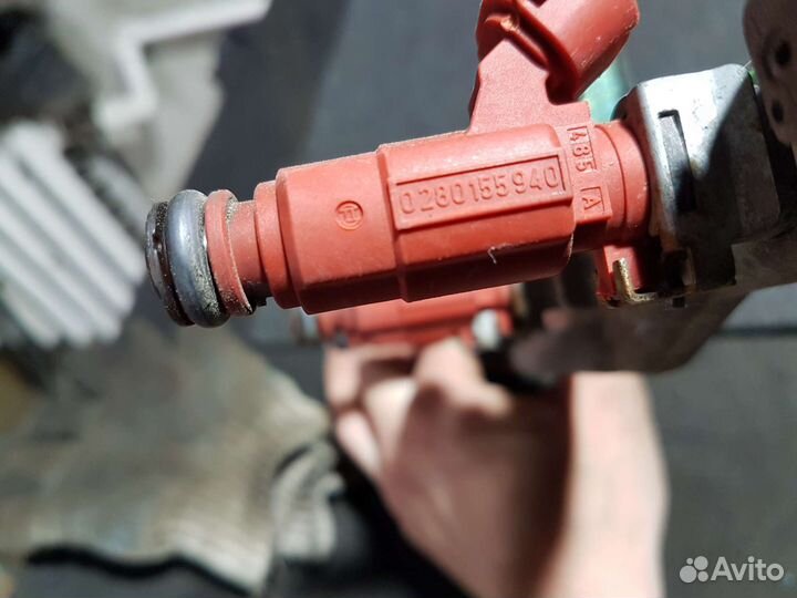 Рампа топливная nissan almera n16 1.5