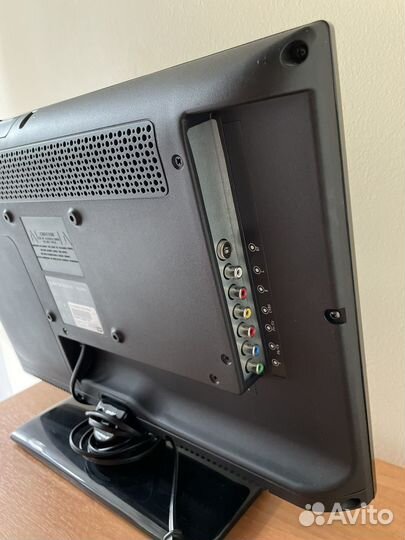 Телевизор Erisson 19len60 + ресивер в подарок