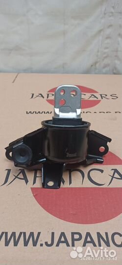 Подушка кпп Hyundai i30 218301M000 awshy1165