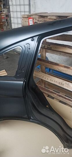 Крыло заднее Honda CR-V 04636-SWE-Q00ZZ