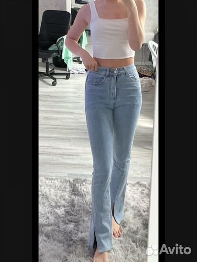 Джинсы клеш