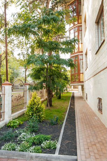 Своб. планировка, 82 м², 2/3 эт.