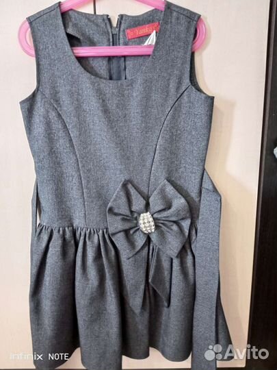 Платье школьное