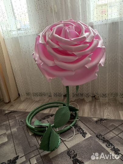 Торшер роза