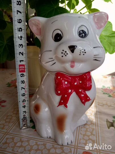 Копилка - кот (статуэтка)