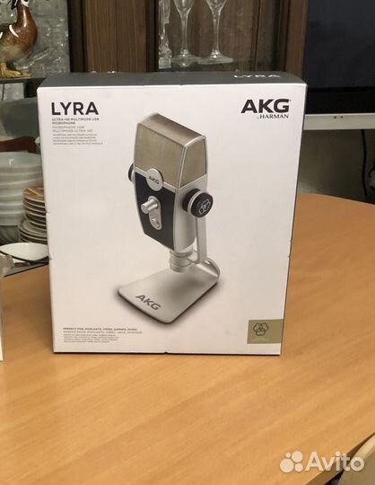 Микрофон akg