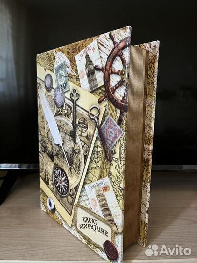 Ключница настенная