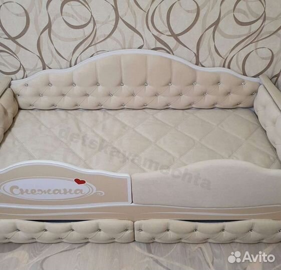 Кровать-диванчик