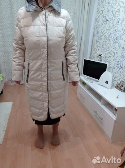 Пуховик женский 52