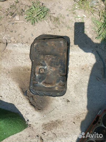 Масляный поддон Renault Laguna 1995