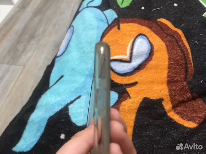 Чехол на iPhone 7