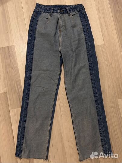 Джинсы широкие