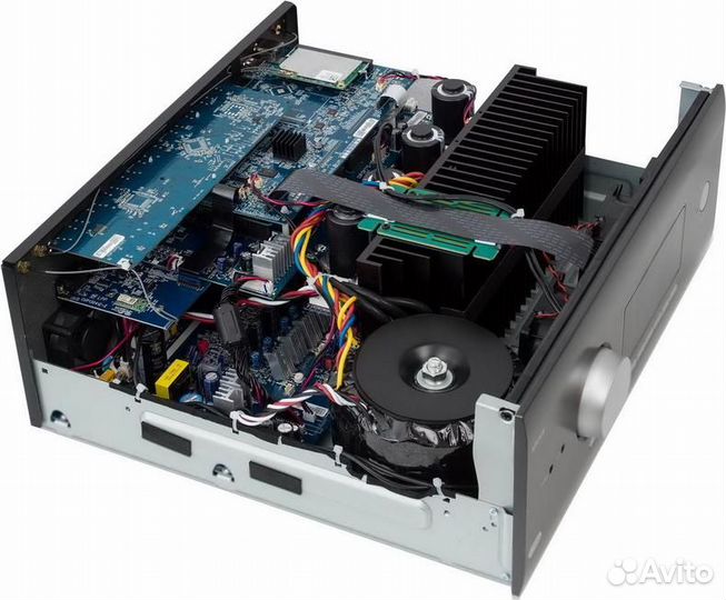 AV ресивер arcam AVR30