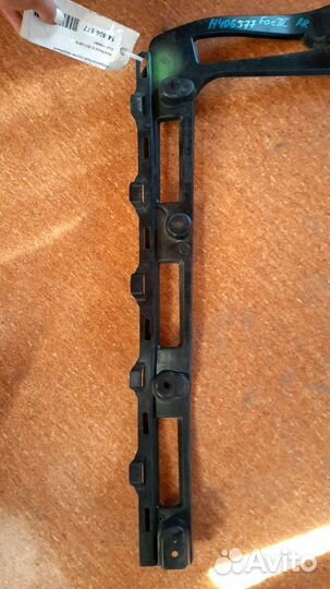 Крепление двери багажника правая Ford Focus 3