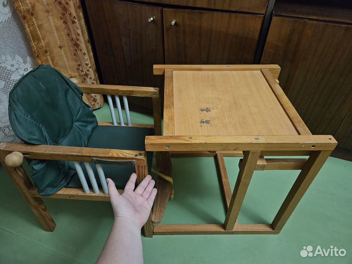 Детский столик со стульчиком
