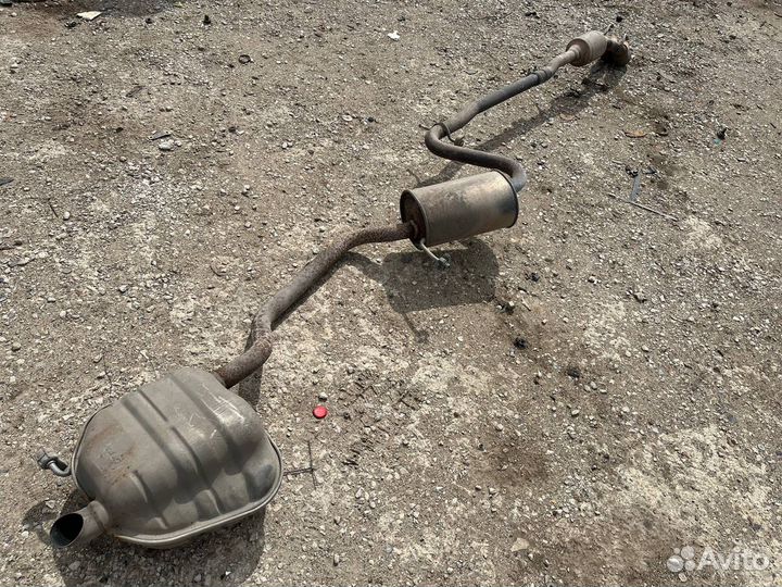 Глушитель Volkswagen Jetta седан 1.6 BSE 2008