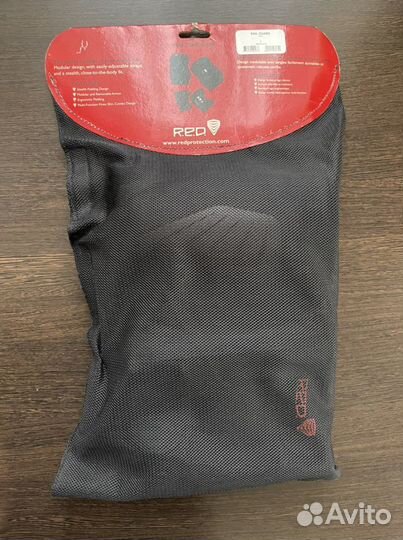 Защита голени фирмы RED