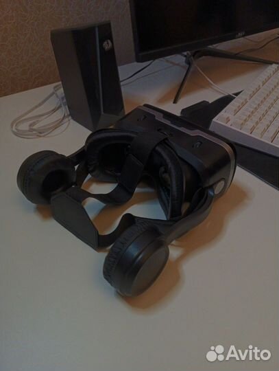 Очки VR Shinecon с наушниками для телефона