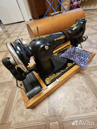 Швейная машинка пмз