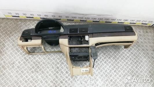 Панель приборов (торпедо) BMW 3 E46 (4BE15IS01)