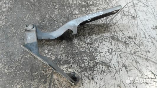 Петля капота nissan murano Z50 (72X03D501)