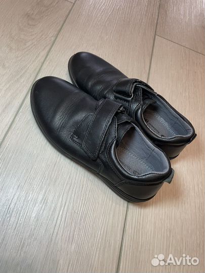 Туфли кожаные на мальчика kanka