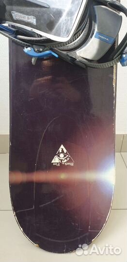 163 см сноуборд с креплениями