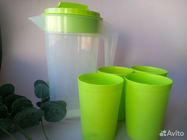 Кувшин со стаканами 4 шт пластик