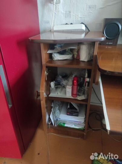 Компьютерный стол