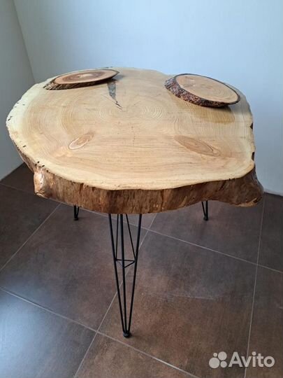 Декоративный спил ели, сосны и других деревьев