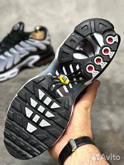 Кроссвоки Nike Air Max Tn Plus