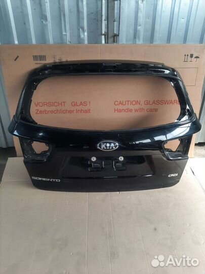 Крышка багажника Kia Sorento prime