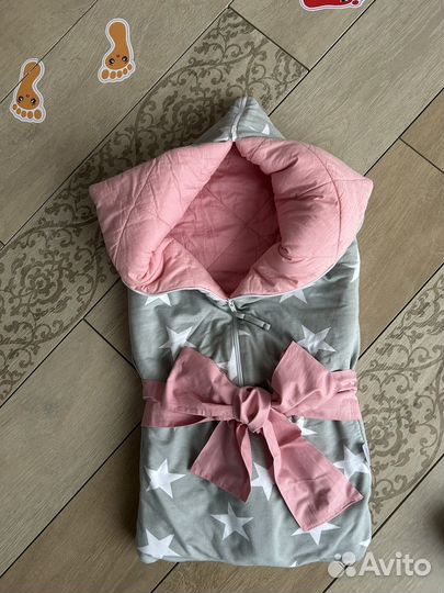 Комбинезон на выписку