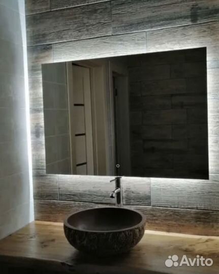 Зеркало с подсветкой