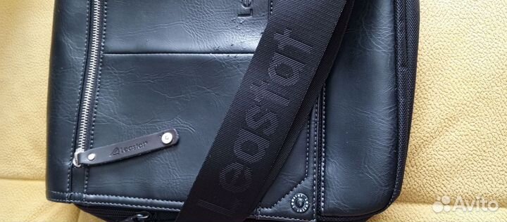 Сумка-планшен Leastat для документов