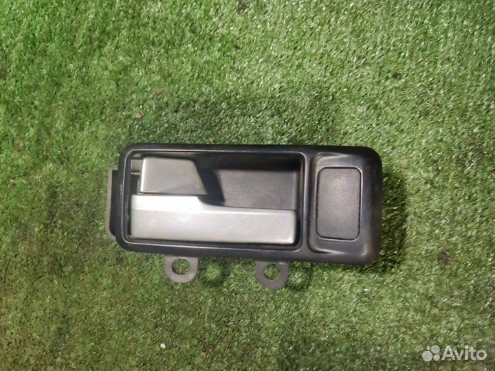 Ручка двери внутренняя передняя левая Ford Focus 2