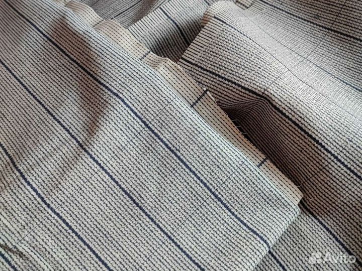 Отрез ткани вельвет