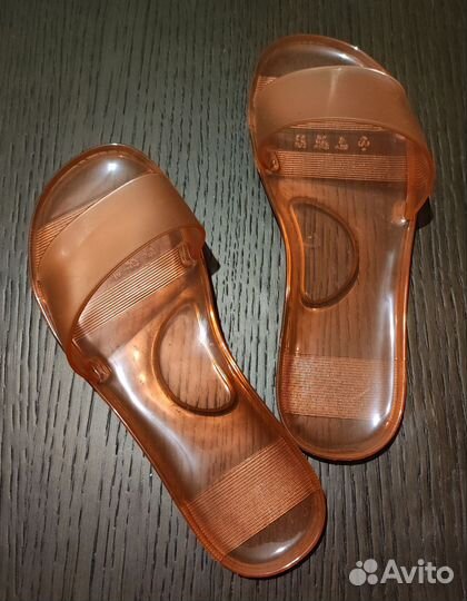 Шлепанцы женские размер 37