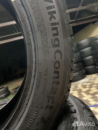 Continental ContiVikingContact 7 245/50 R19