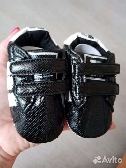 Кроссовки пинетки