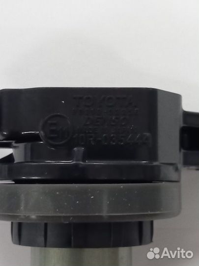 Катушка зажигания Toyota Corolla E150 2zrfe
