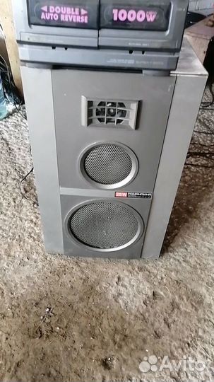 Акустические колонки большие